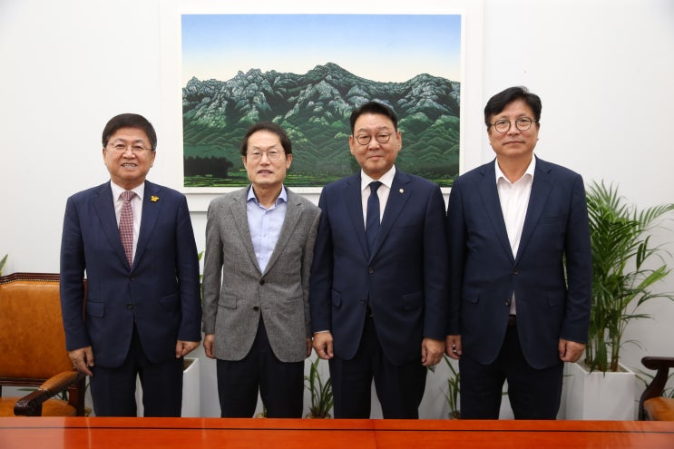 <b>최교진 교육감</b>, 어린이 통학버스 신고 대상 현장 체험학습 차량... 