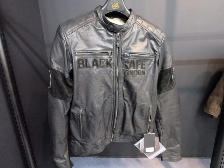 일산 바이크 용품점 더쉴드 영국브랜드 블랙카페런던 오토바이가죽자켓 입고