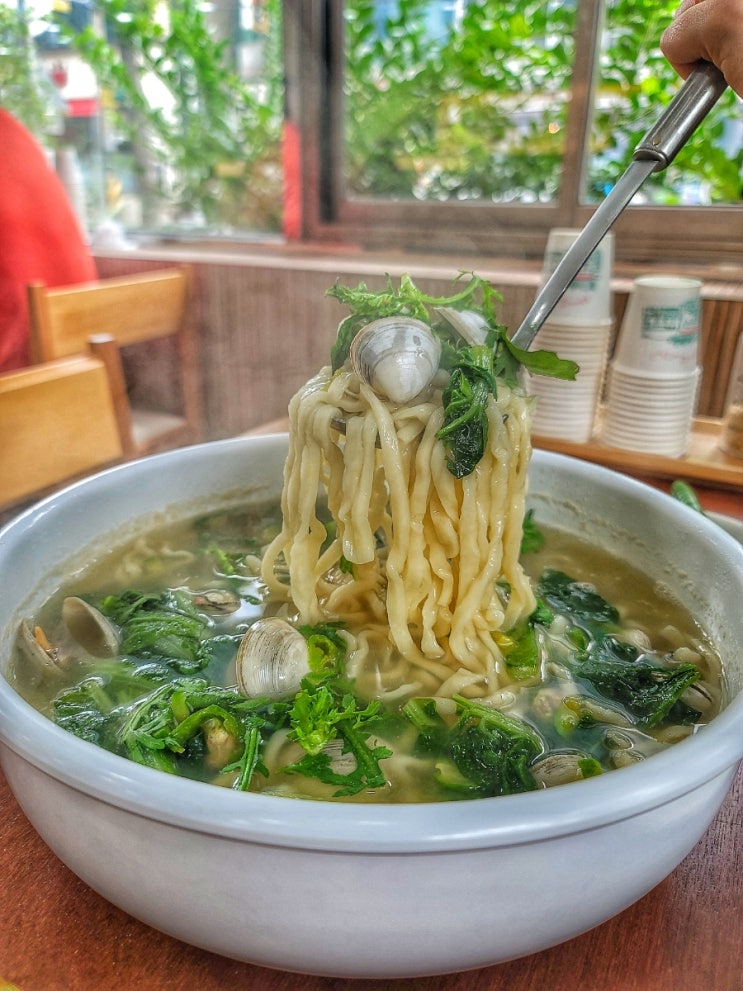  구미 복개천 맛집 조돌칼국수에서 동죽칼국수와 해물파전 먹부림