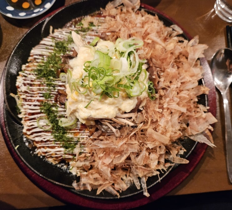  율전동) 수원성대 오꼬노미야끼 맛집 "나츠비"