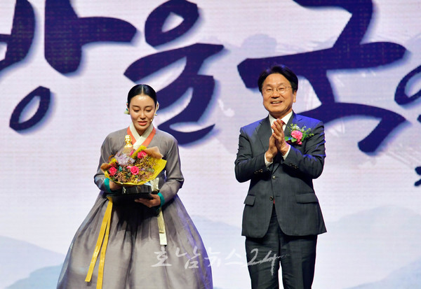 제31회 임방울국악제 전국대회, 판소리 명창부 대통령상 박자희씨 수상