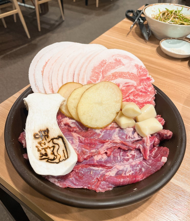  대구 서구청 고기 맛집 뚱단지 돼지정육식당 본점