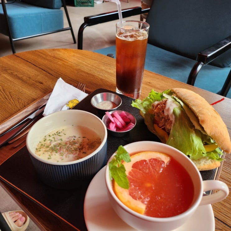  광안리 분위기 좋은 브런치 카페 오비아 광안점