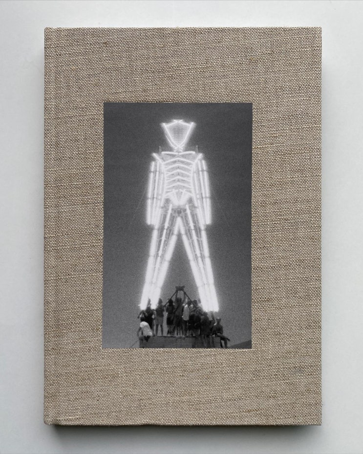  Yan Morvan (얀 모어반): Burning Man '98
