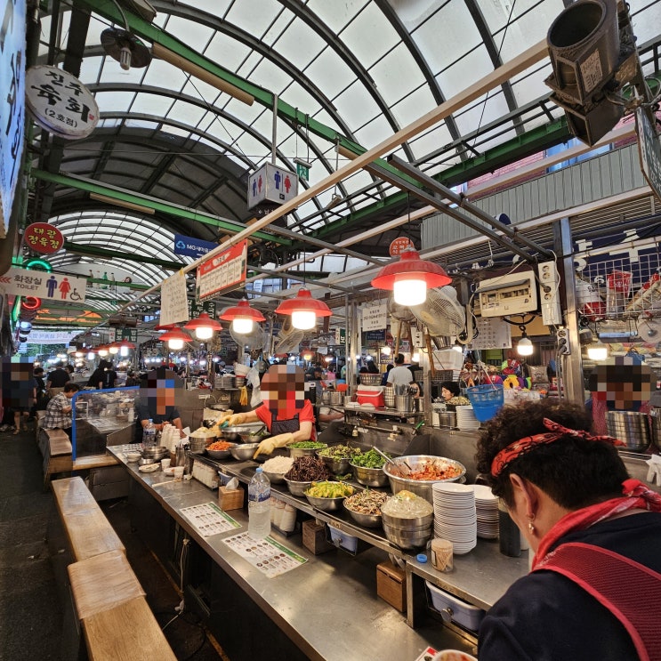  [광장시장 먹거리] 《동부A22호 가보세》 《원조누드김밥》