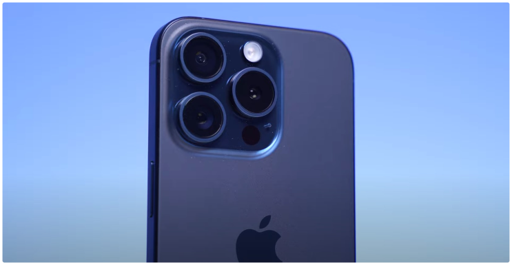  아이폰15 Pro 해외리뷰 모음 : 아이폰15 Pro 배터리 증가 무게 감소, 아이폰15 Pro MAX 카메라 5배줌 극찬