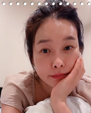 현영 키 나이 데뷔 남편 노래 누나의꿈 맘카페 김종민