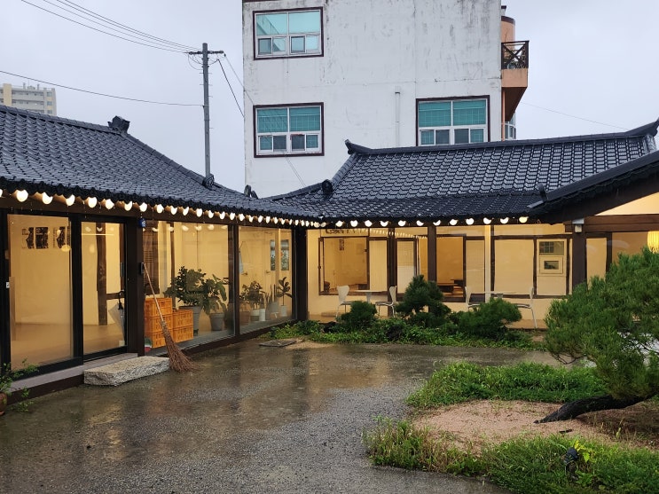  [경북경산] 진량 제주컨셉 프라이빗룸 있는 한옥카페 돌코롱