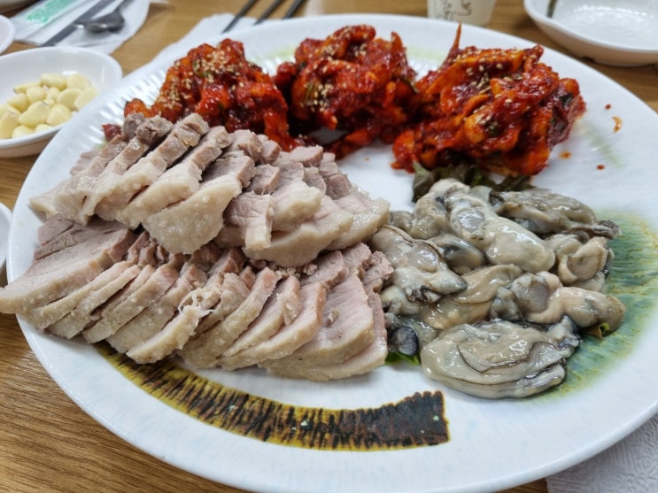  [서울 종로3가역 맛집] 오랫동안 사랑 받아온 종로3가 보쌈골목 맛집!! 삼해집 종로점!!