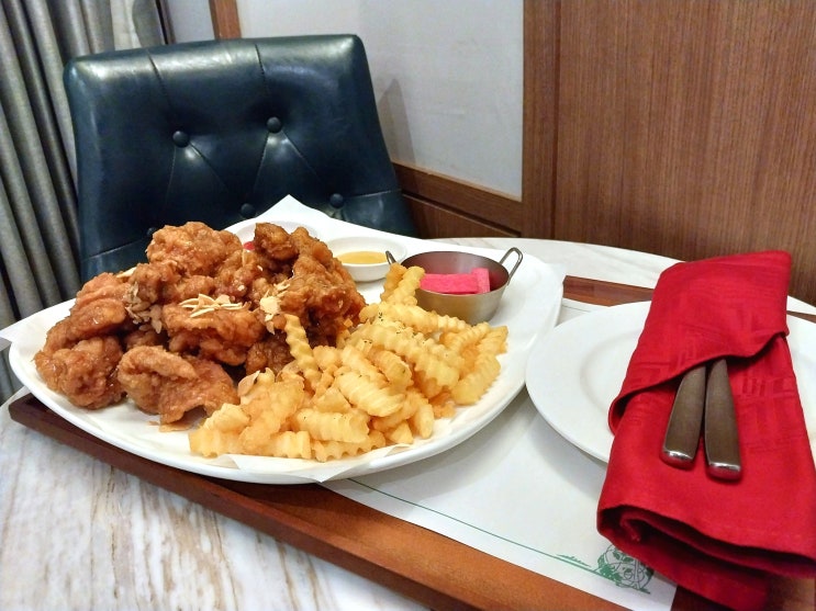  [다인오세아노 호텔 아라다이닝] 룸서비스 셰프의 치킨 후기