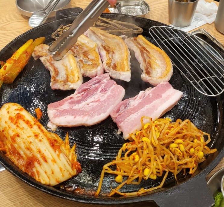  신도림 디큐브시티 맛집 내돈내산 월화식당 삼겹살
