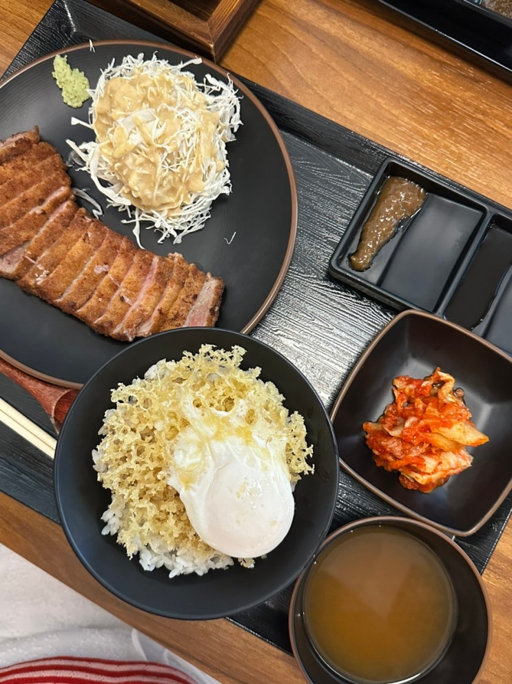  입에서 살살 녹는 성수 규카츠 전문점 '규카츠정 성수'