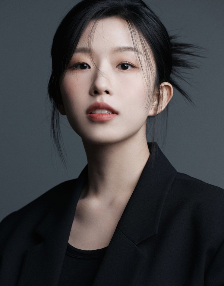 'SNL 코리아' 윤가이, 감칠맛 나는 코믹 연기..."빛나는 존재감" 'SNL 코리아' 윤가이, 감칠맛 나는 코믹 연기..."빛나는 존재감"