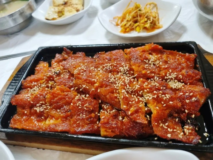 강원도 미시령 고개 매바위 인공폭포를 지나며 들린 맛집 매바위 황태식당