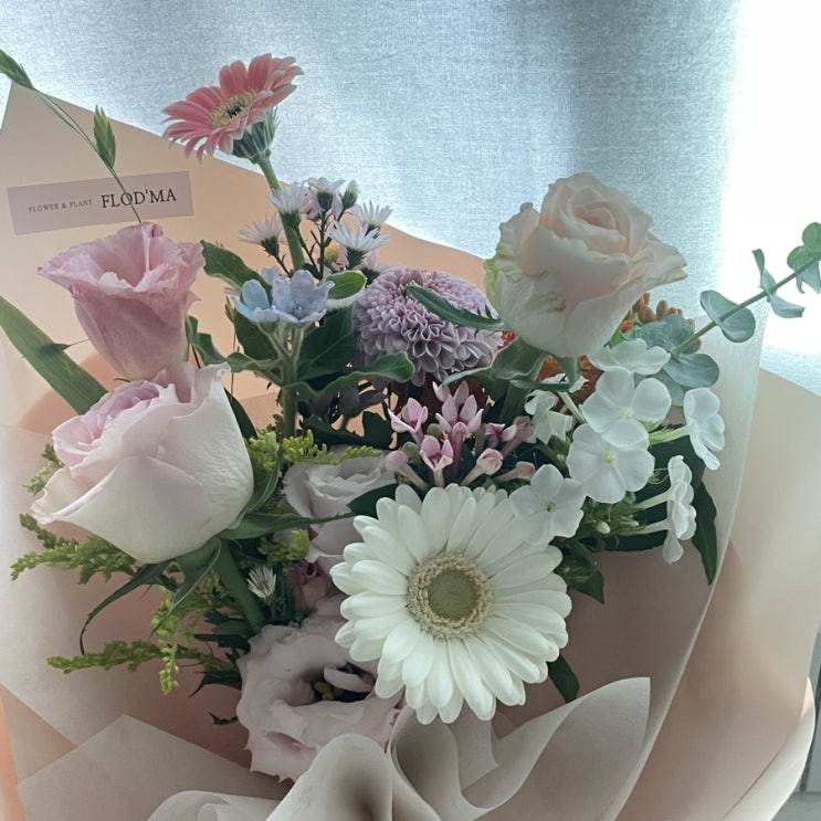  홍대꽃집 연남동꽃집 선물하기좋은 꽃다발