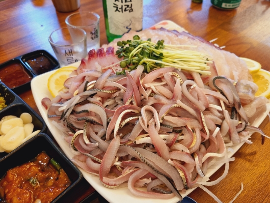  [서울 송파구] 가락시장 또  감. 왜냐면 전어 먹어야되니까. 이번에는 추천받은 '광양수산' 방문기