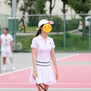 [르꼬끄] 여자 테니스룩 원피스/상의/스커트 착샷