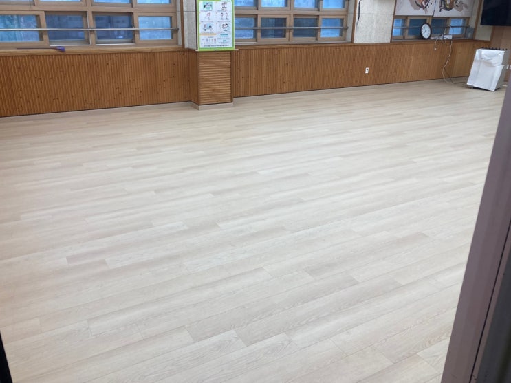 수원 장안구 초등학교 동화마루 교실 강화마루 시공