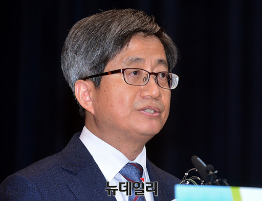 바닥으로 추락한 '사법 신뢰' "정말 악몽같은 6년이었다... 