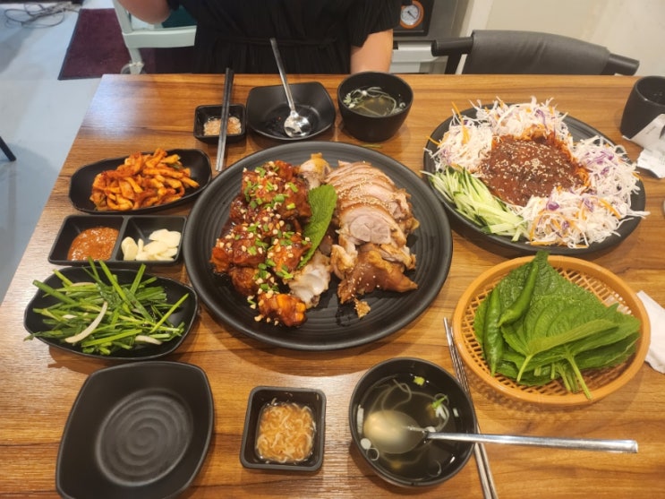  문정동 맛집  오향족발