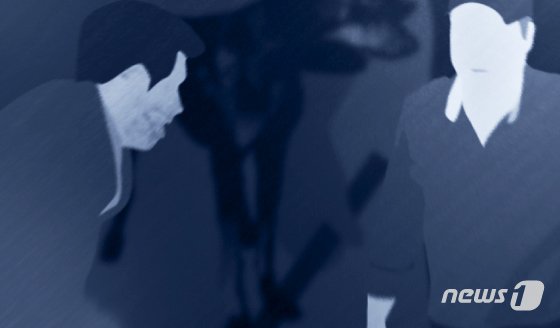 상봉역 흉기 난동 이유 어깨 부딪히자 70대 남성 허벅지 찌르고 도주 상봉역 흉기 난동 이유 어깨 부딪히자 70대 남성 허벅지 찌르고 도주