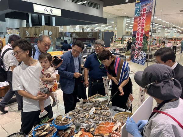  전남도, 전복 내수가격 하락 해외 수출로 위기 탈출