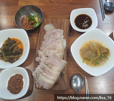  제주 시청 근처 맛집 '옵서예 몸국'