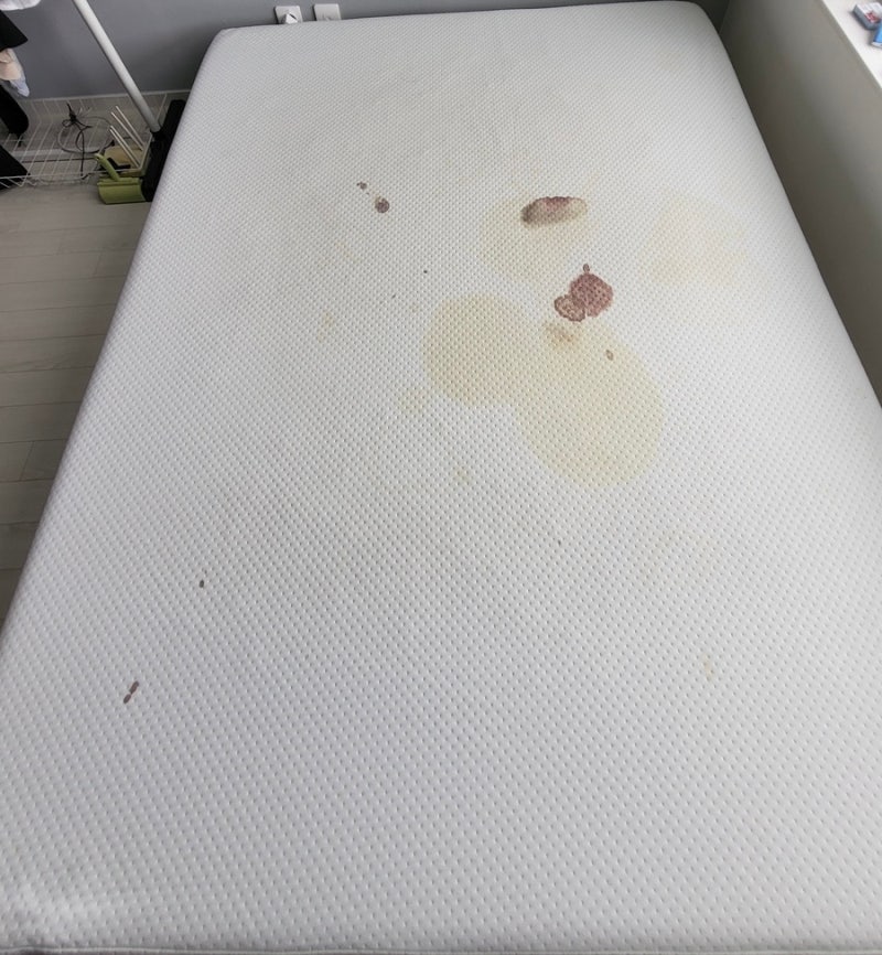 대구 매트리스에 묻은 생리혈 지우는 방법,청소