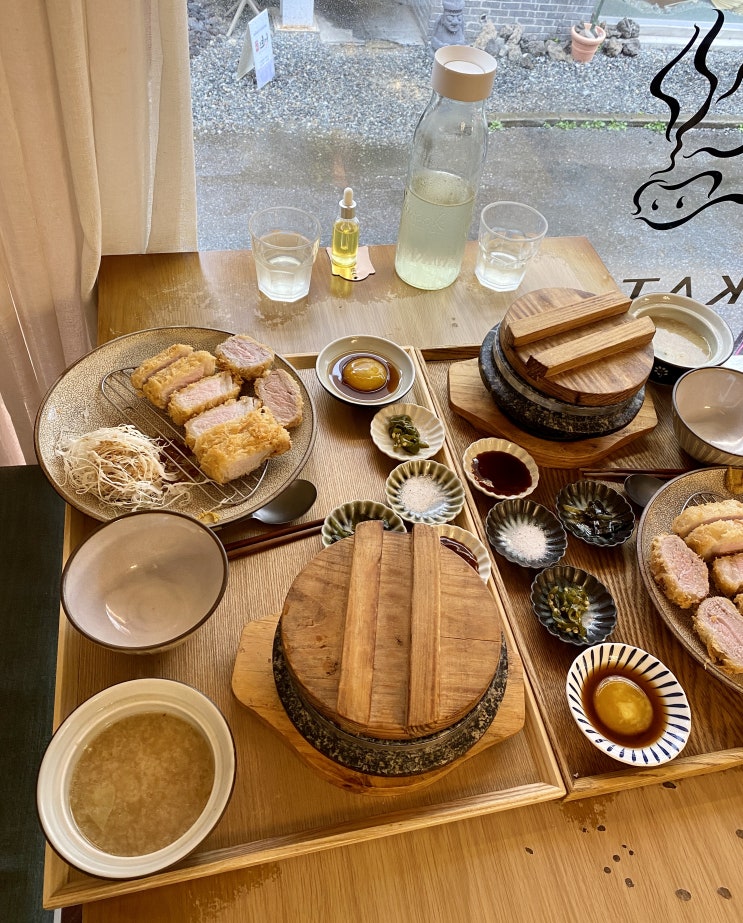  [서울 마포구] 홍대 연남동 돈까스 맛집, 카마카츠 / 솥밥이 제공되는 정갈한 한상차림