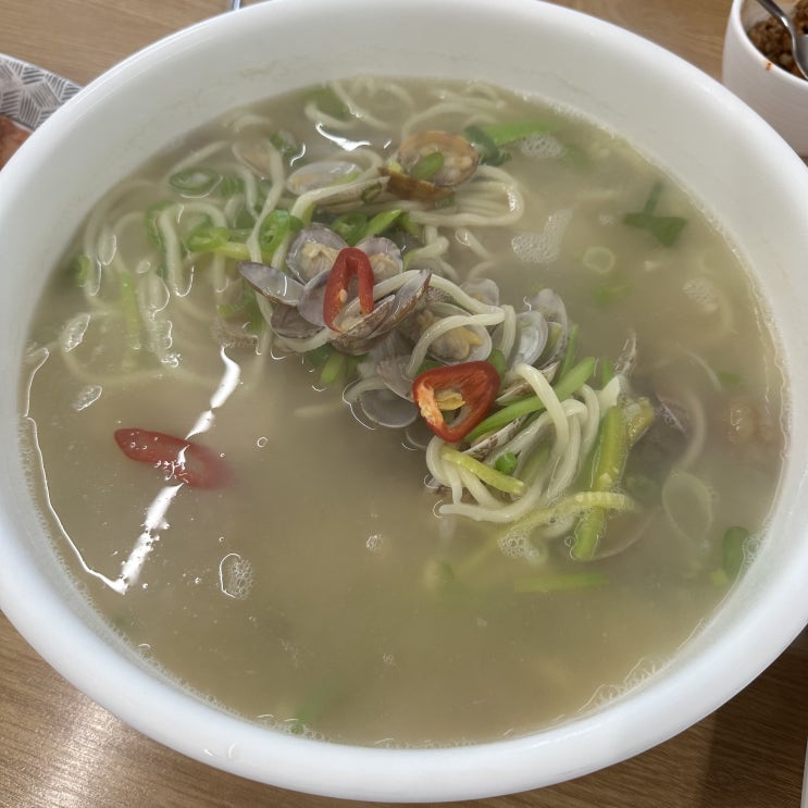  광주 신창 맛집 : '바칼' 바지락칼국수
