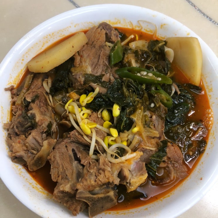  감자탕밀키트 왕건이감자탕 뼈다귀 우거지 듬뿍 존맛탱