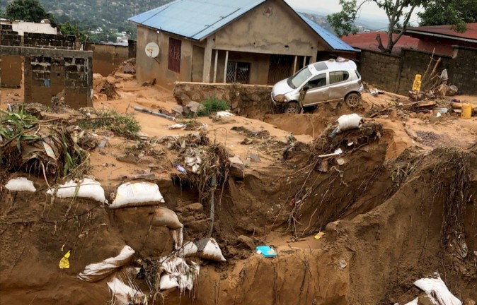 일교차 큰 전형적인 가을날씨 콩고 폭우 산사태 , 바누아투 지진 발생 역사상 가장 더운 8월기온 기록 ,올겨울 날씨 전망 난동 가능성