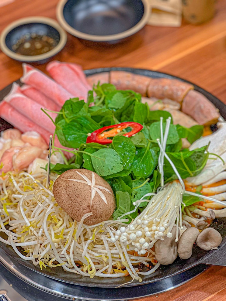  울산 삼산 정성순대 비 오는 날 생각나는 순대전골