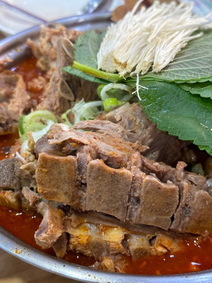  성수역 근처 맛집 단연코 '소문난성수감자탕' 아니겠슴까