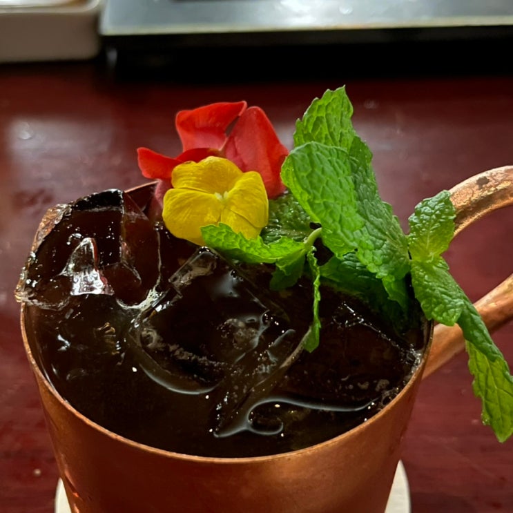  강남 압구정로데오 칵테일바 티 베이스의 Bar Tea Scent 바 티센트 추천