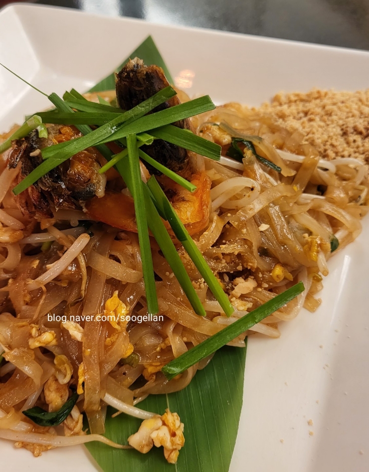  고속터미널 태국음식 "BUDDHA'S BELLY 부다스벨리" 파미에스테이션 맛집 추천