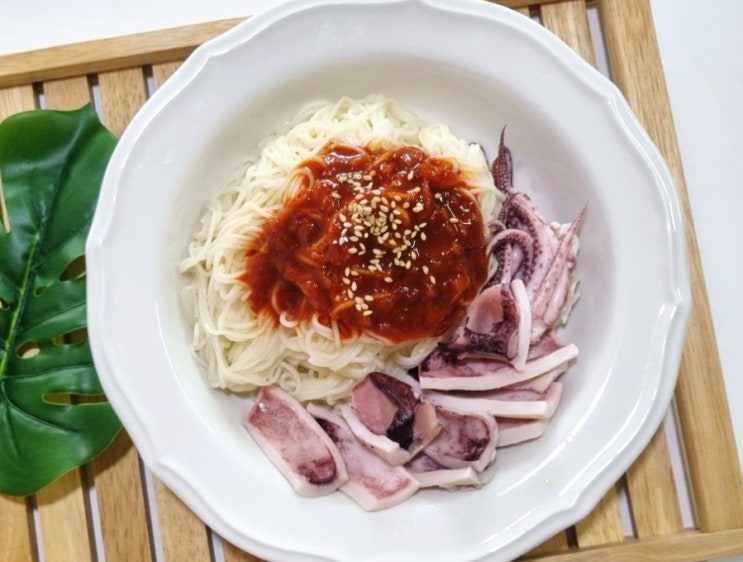  냉동오징어 데치기 비빔국수 양념 장 백종원 레시피만들기