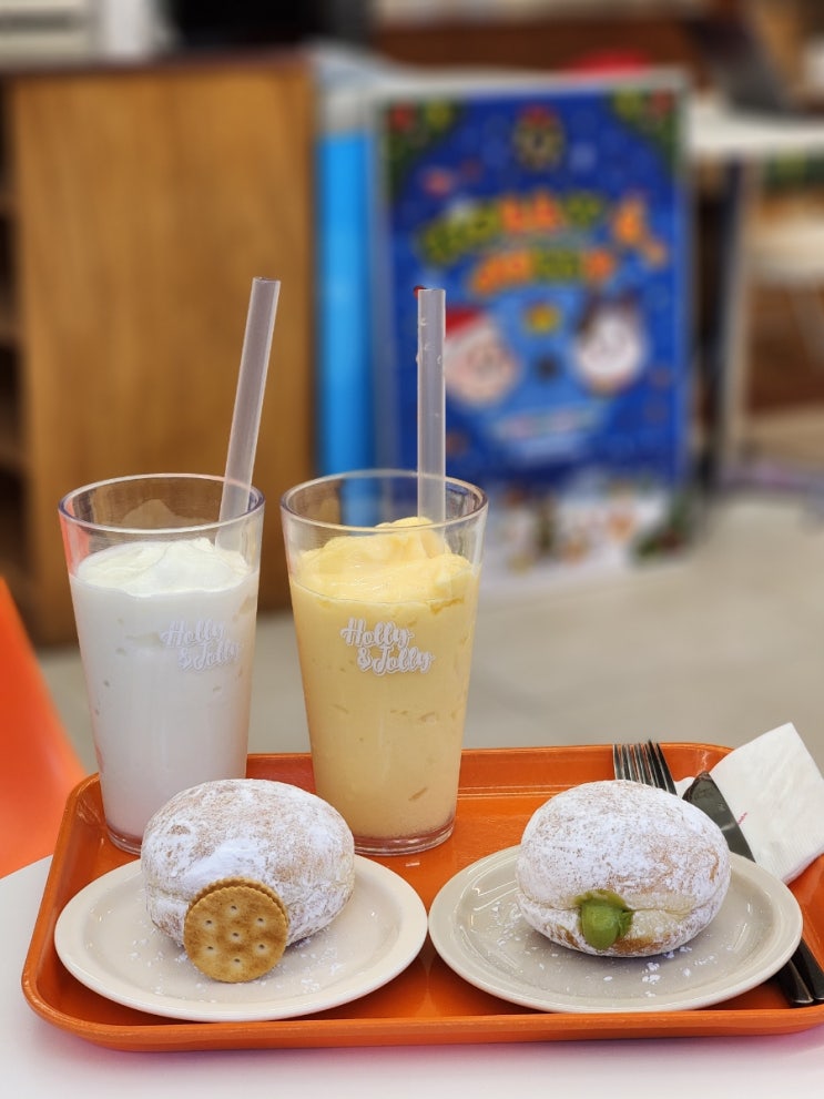 홍대빵집 수제도넛 [홀리앤졸리 도넛커피홍대점] 마포카페