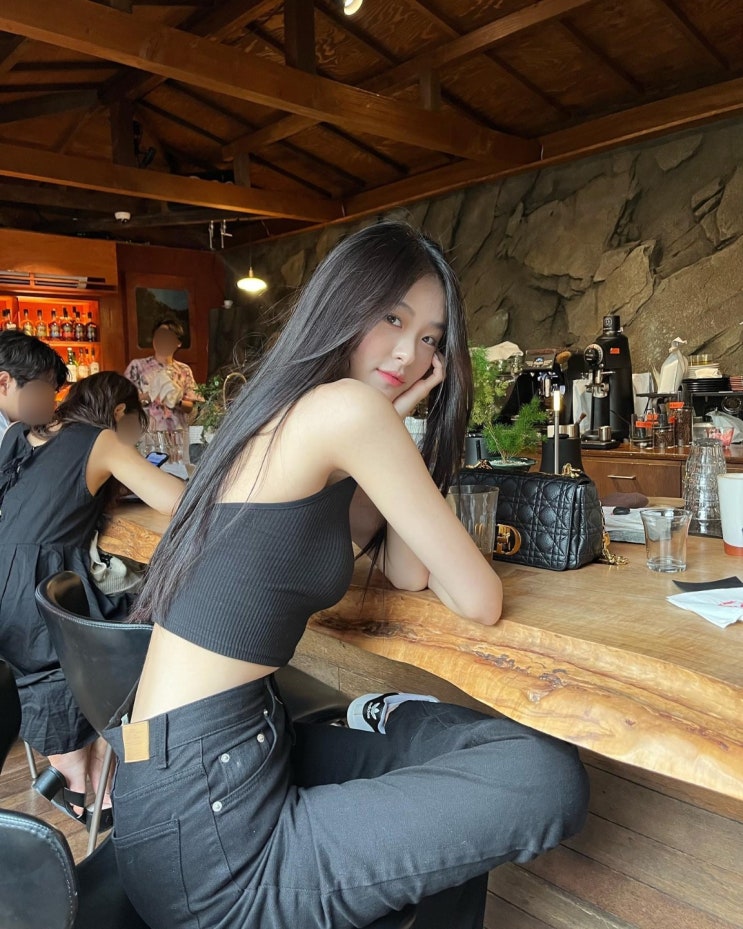'하트시그널4' 김지민, 이후신에 푹 빠졌나...숨길 수 없는 연인 분위기 "달달한 데이트" '하트시그널4' 김지민, 이후신에 푹 빠졌나...숨길 수 없는 연인 분위기 "달달한 데이트"