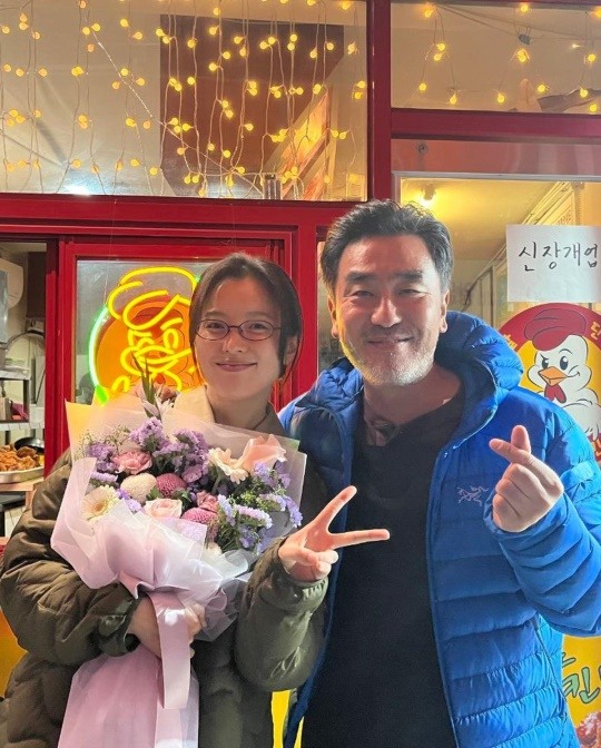 '무빙' 한효주, 33살에 이미현은 큰 도전...남편 조인성 아들 이정하 만나 행복" '무빙' 한효주, 33살에 이미현은 큰 도전...남편 조인성 아들 이정하 만나 행복"