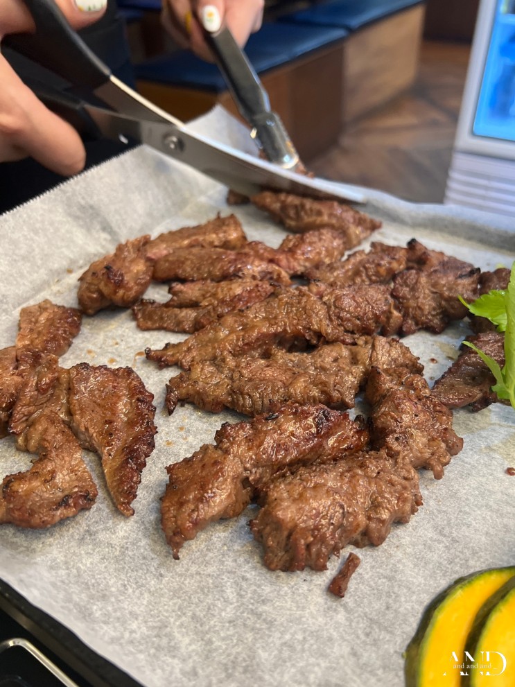 북실 : 매운 돼지갈비와 양념 소갈비 천안 신부동 고기 맛집 추천