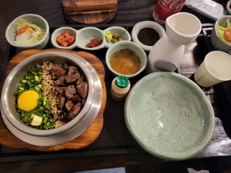 야탑역 솔솥. 솥밥전문 밥집