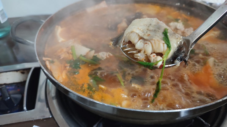  인헌시장 해물맛집 '청해세꼬시'