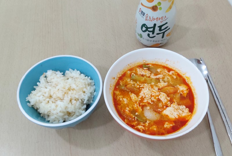 연두사용법 2탄! 단순하지만 어려운 순두부찌개 깊은맛 내기