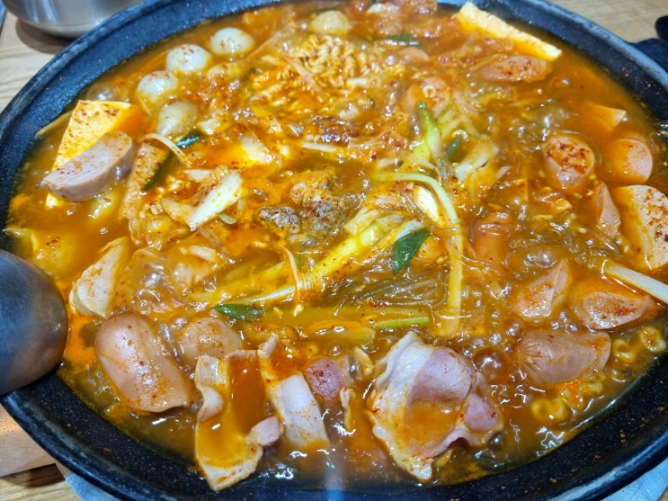  잠실 롯데월드몰 부대찌개 맛집 오뎅식당 솔직후기