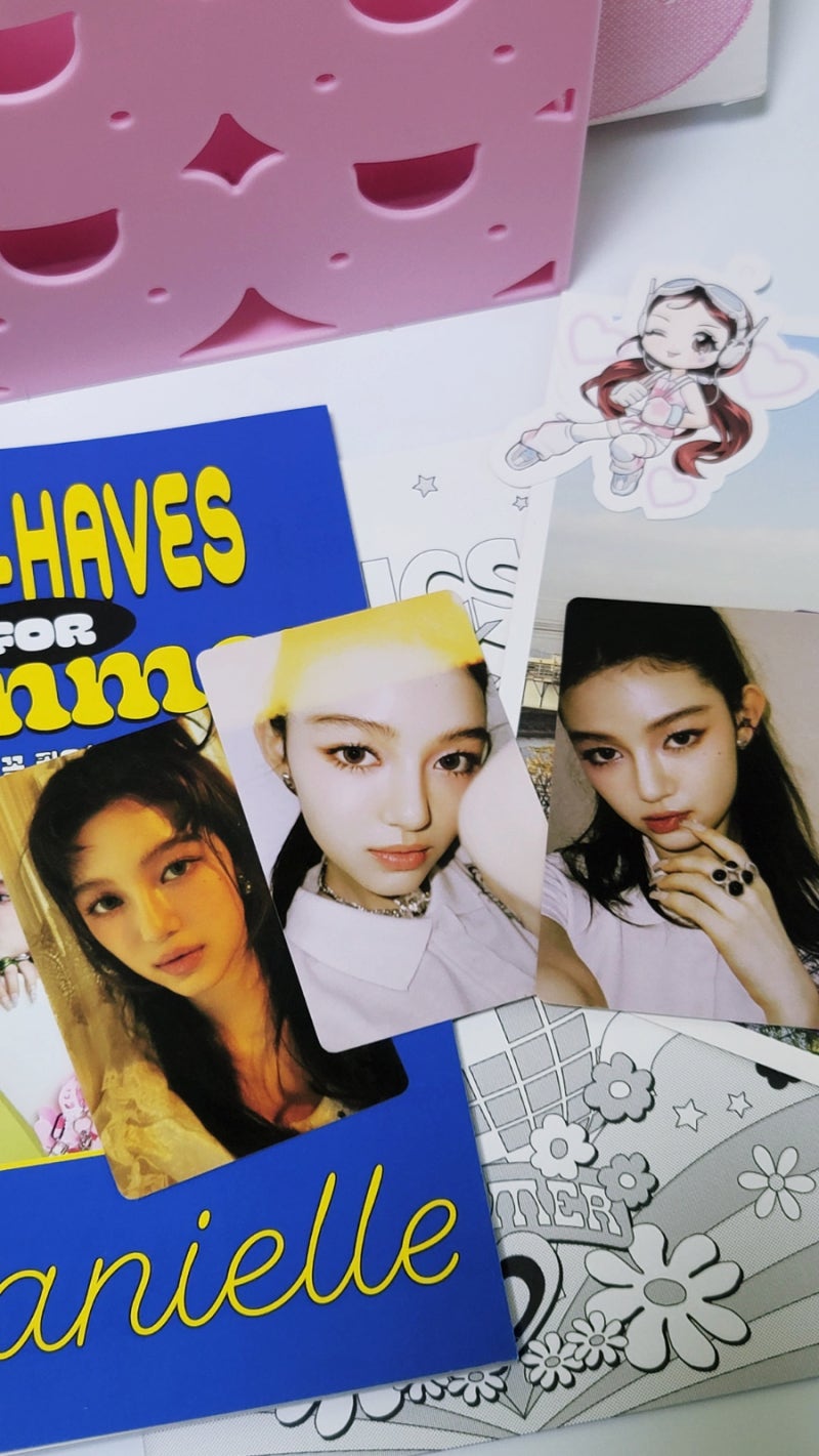 [Detailed Review] NewJeans 2nd Mini Album Get Up (Part 2): NewJeans Beach Bag ver. 'Danielle' Album Unboxing Review