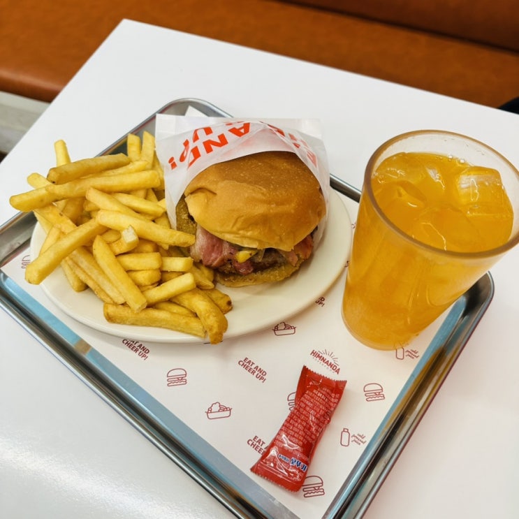 망포역맛집 힘난다버거 수원판타지움점