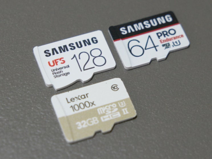 삼성전자 UFS 카드 + microSD 메모리 겸용 USB 리더기 이노테크 UFS U2 작고 빠른 소형 초고속 저장장치