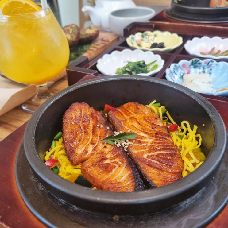 서울가볼만한곳 성수동맛집 고우성수 스테이크솥밥과 연어솥밥 서울가볼만한곳 성수동맛집 고우성수 스테이크솥밥과 연어솥밥
