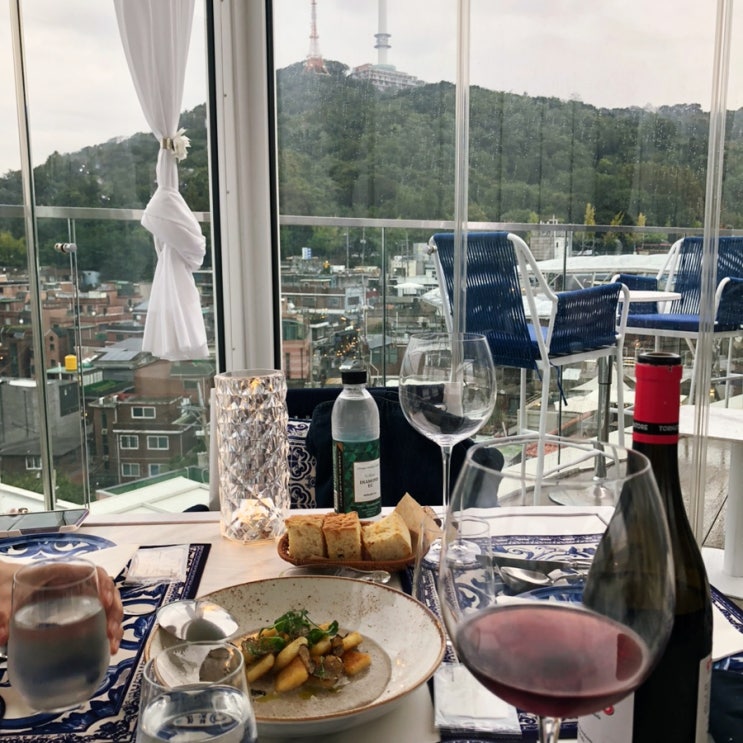  이태원 해방촌 디해방 남산타워 뷰맛집 루프탑 레스토랑